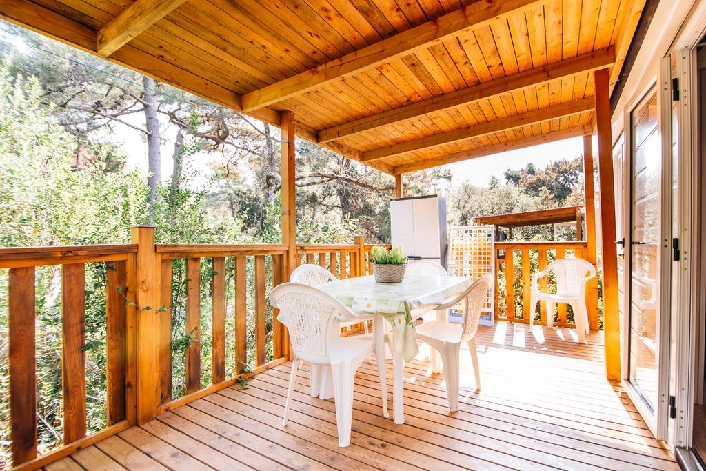 Camping Casa Di Caccia Marina Di Bibbona Bagian luar foto
