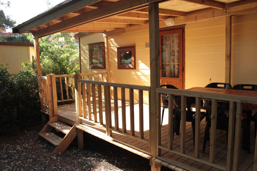Camping Casa Di Caccia Marina Di Bibbona Ruang foto