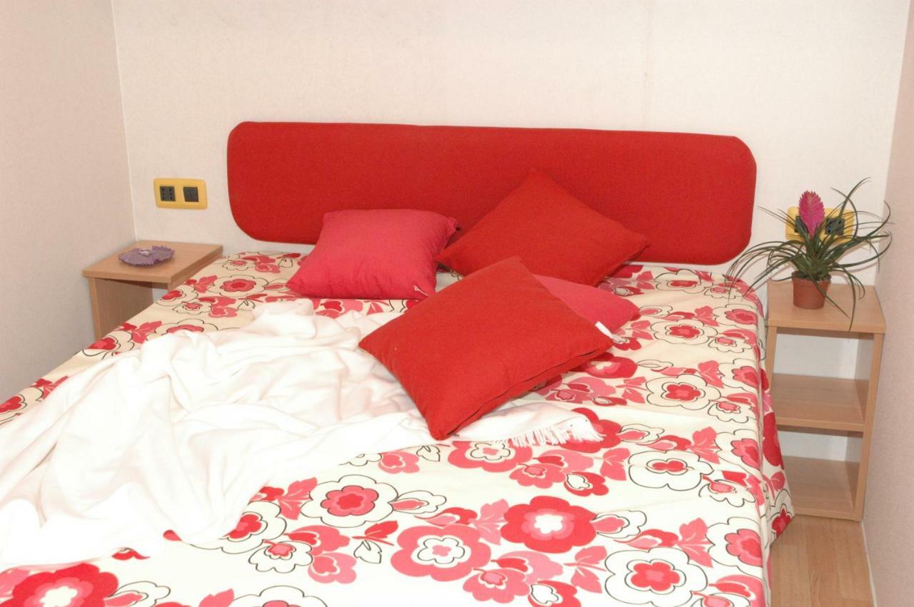 Camping Casa Di Caccia Marina Di Bibbona Bagian luar foto