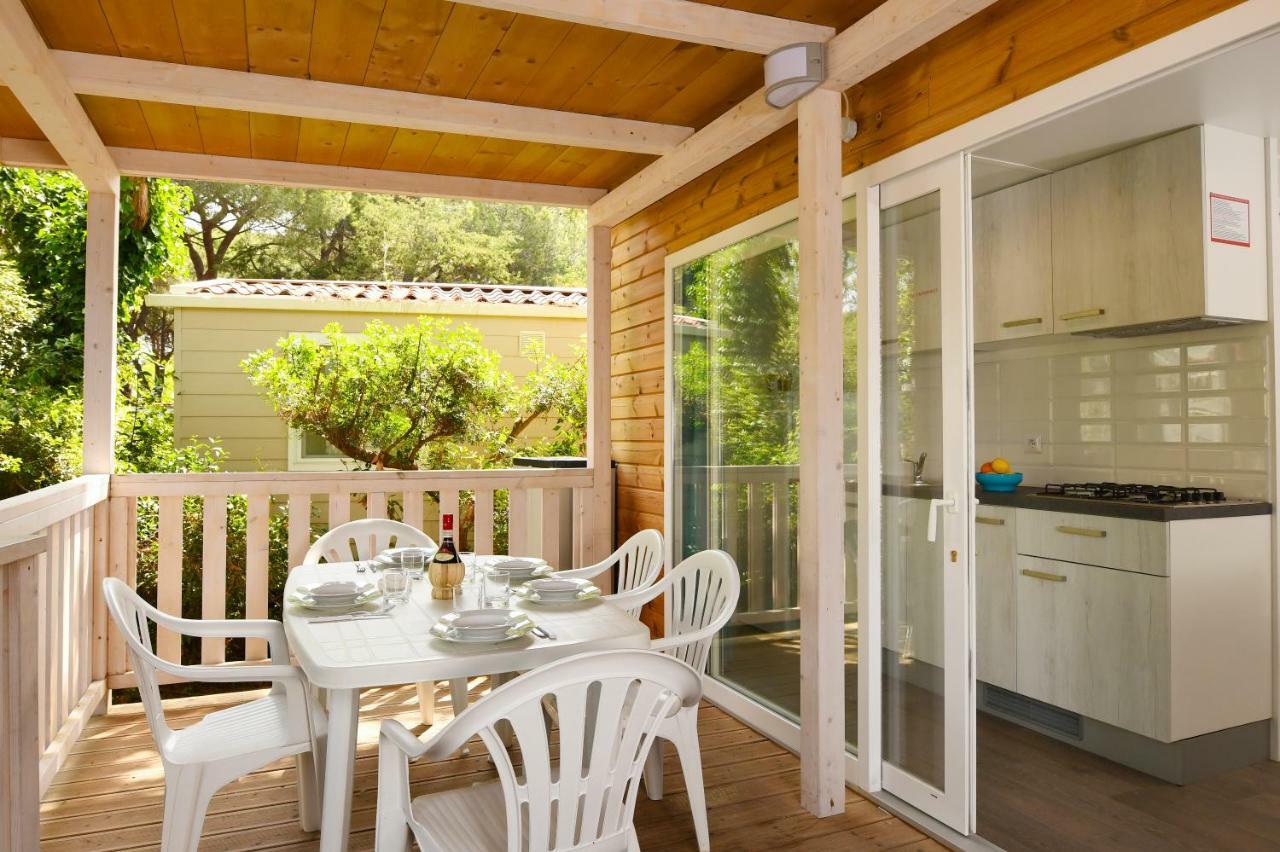 Camping Casa Di Caccia Marina Di Bibbona Bagian luar foto